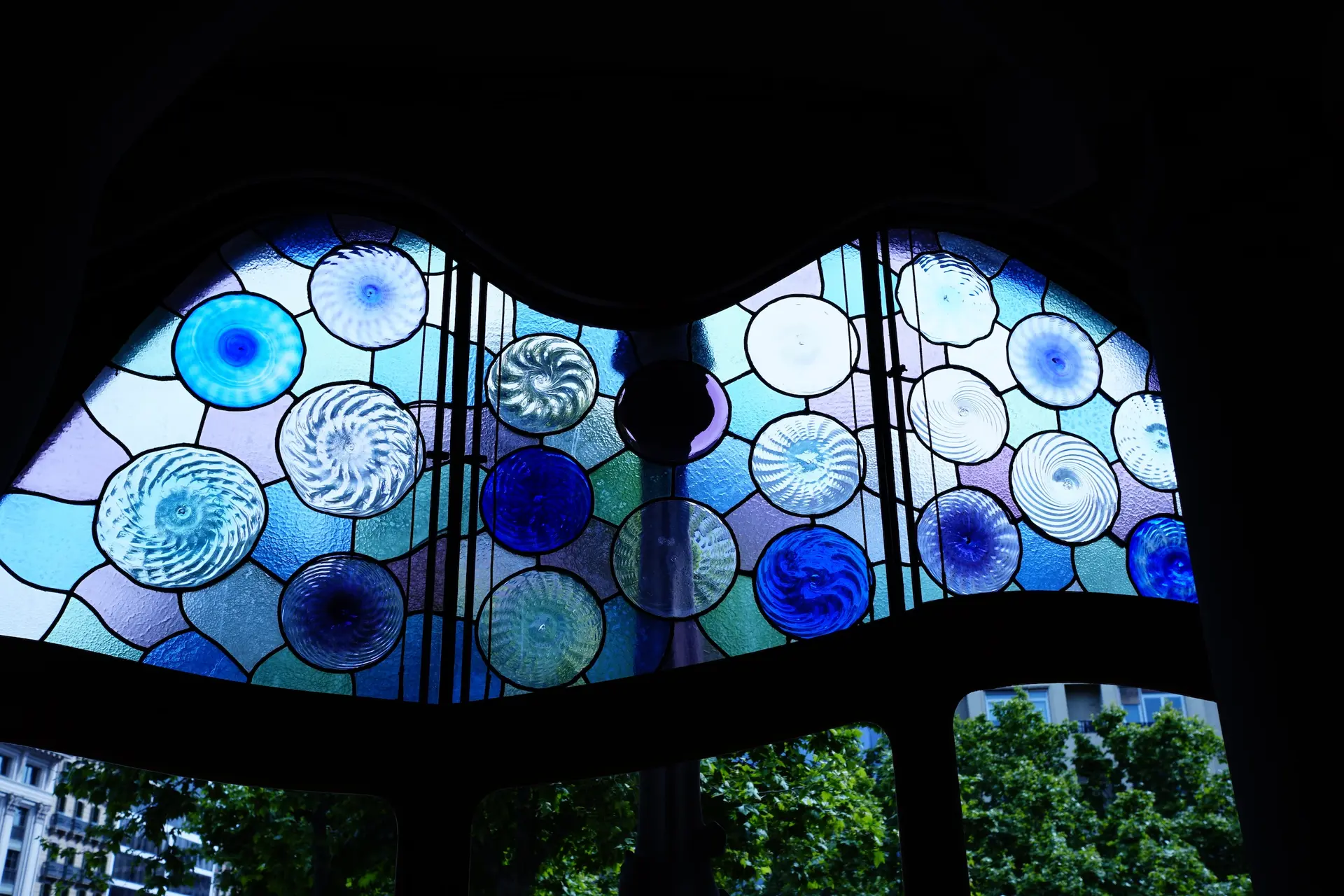 カサバトリョ ステンドグラス 円形ガラス